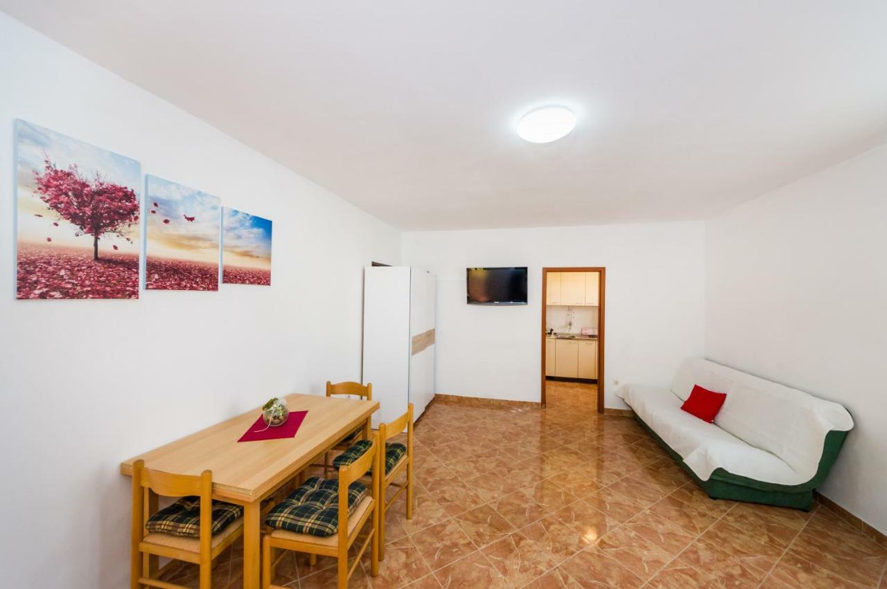 Apartments Martin Zaton  Extérieur photo